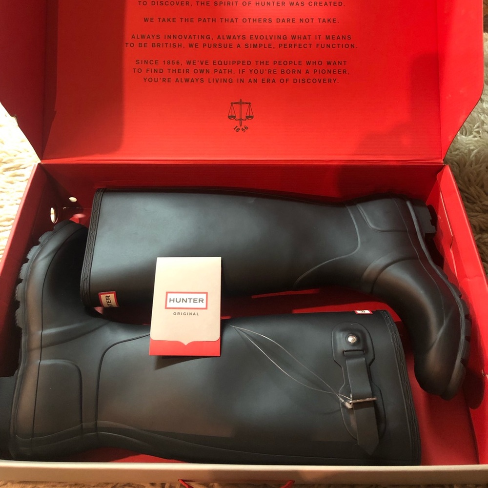 Hunter Original Tall boots size 6/7